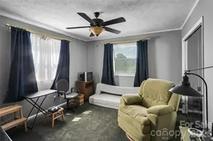 103 Oakwood Pl, Hendersonville, NC 28792 - Photo 18