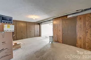 103 Oakwood Pl, Hendersonville, NC 28792 - Photo 22