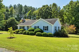 2544 Mt Harmony Church Rd, Matthews, NC 28105 - Photo 20