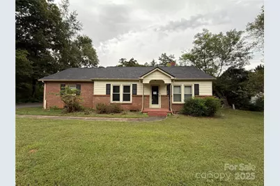 206 11th Street NE, Hildebran, NC 28637 - Photo 1