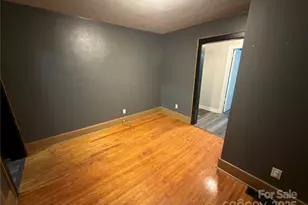 206 11th St N E, Hildebran, NC 28637 - Photo 18