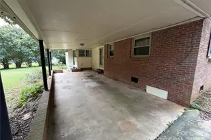 206 11th St N E, Hildebran, NC 28637 - Photo 6