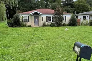 1124 Riverside Dr, Charlotte, NC 28214 - Photo 1