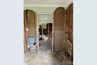 1124 Riverside Drive, Charlotte, NC 28214 - Photo 2