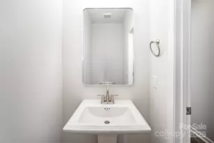 2709 New Pineola Rd, Charlotte, NC 28208 - Photo 12