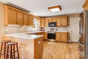 213 Home Pl, Candler, NC 28715 - Photo 16