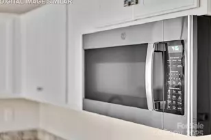 11015 Emerson Lndg Dr, Charlotte, NC 28216 - Photo 4