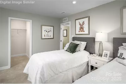 11015 Emerson Landing Drive, Charlotte, NC 28216 - Photo 16