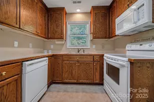 425 Huffstetler Rd, Gastonia, NC 28056 - Photo 12