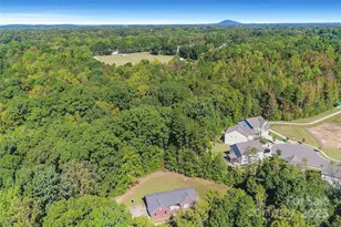 425 Huffstetler Rd, Gastonia, NC 28056 - Photo 2