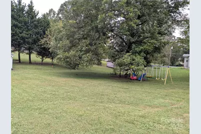 111 Sussex Avenue, Cherryville, NC 28021 - Photo 18