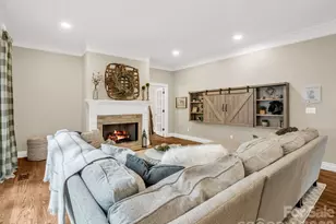 100 Perry Pl, Hendersonville, NC 28739 - Photo 12