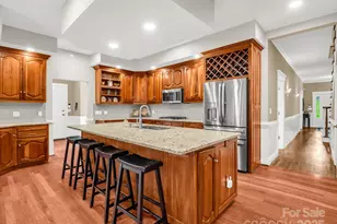 100 Perry Pl, Hendersonville, NC 28739 - Photo 16