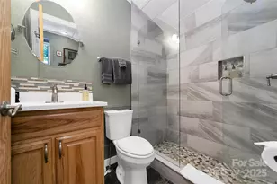 35 Oak St, Brevard, NC 28712 - Photo 42