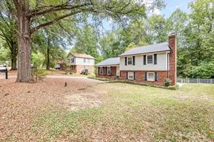 7322 Kilcullen Dr, Charlotte, NC 28270 - Photo 2