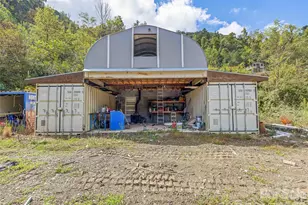 945 Roaring Fork Rd, Hot Springs, NC 28743 - Photo 36
