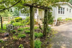 74 Huntley Rd, Fletcher, NC 28732 - Photo 12