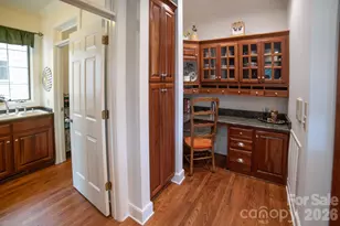 1513 Brentwood Pl, Morganton, NC 28655 - Photo 10