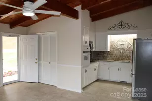 4241 Burton Ln, Denver, NC 28037 - Photo 10