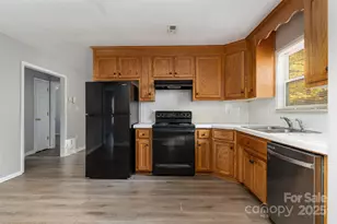 241 6th St, Belmont, NC 28012 - Photo 8