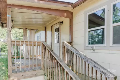 45 Freeborn Lane, Hendersonville, NC 28792 - Photo 4