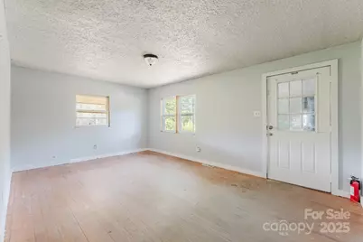 45 Freeborn Lane, Hendersonville, NC 28792 - Photo 8