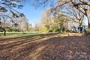 11501 Abernathy Rd, Charlotte, NC 28216 - Photo 40