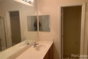 11163 Saintsbury Pl, Charlotte, NC 28270 - Photo 16