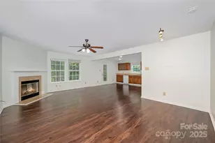 1113 Swearngan Ridge Ct, Charlotte, NC 28216 - Photo 10