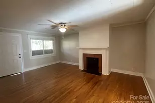 135 Haynes St, Hendersonville, NC 28791 - Photo 12