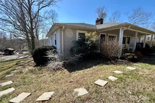 135 Haynes St, Hendersonville, NC 28791 - Photo 22