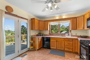 560 Esseola St, Saluda, NC 28773 - Photo 20