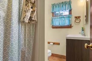 560 Esseola St, Saluda, NC 28773 - Photo 24