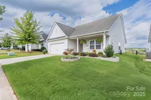 121 Jana Dr, Statesville, NC 28677 - Photo 2