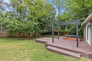 815 Drummond Ave, Charlotte, NC 28205 - Photo 40