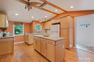 3383 Thickety Rd, Clyde, NC 28721 - Photo 8