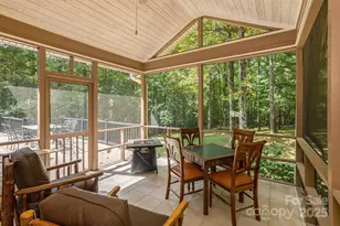 106 Chancery Ct, Flat Rock, NC 28731 - Photo 22