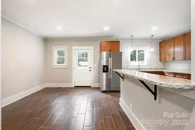 340 W Center Avenue, Mooresville, NC 28115 - Photo 10