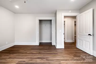 340 W Center Avenue, Mooresville, NC 28115 - Photo 16