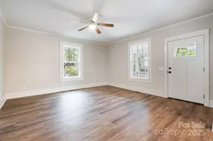 340 W Center Ave, Mooresville, NC 28115 - Photo 4