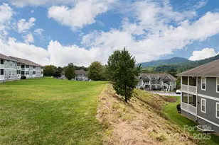 4805 Breakers Ln, Asheville, NC 28806 - Photo 28