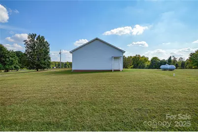 133 Bluegill Lane, Statesville, NC 28625 - Photo 16