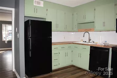 1300 Larchmont Place #210, Salisbury, NC 28144 - Photo 18