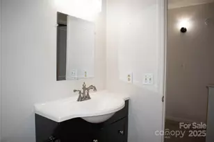 1300 Larchmont Pl, Salisbury, NC 28144 - Photo 12