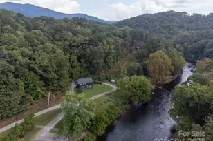 365 Duckback Trl, Whittier, NC 28789 - Photo 46