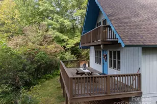 365 Duckback Trl, Whittier, NC 28789 - Photo 32