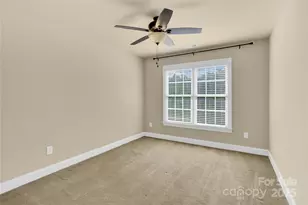 2055 Solway Ln, Charlotte, NC 28269 - Photo 24