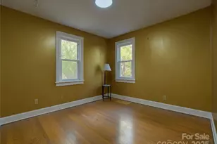 365 Old Haw Creek Rd, Asheville, NC 28805 - Photo 8