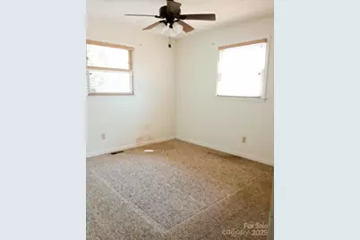 132 Haynes Street, Hendersonville, NC 28791 - Photo 18