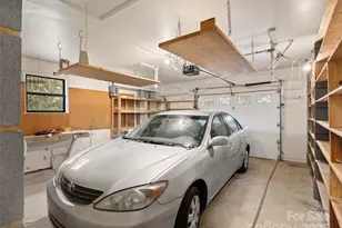 447 Creekside Dr, Asheville, NC 28804 - Photo 26